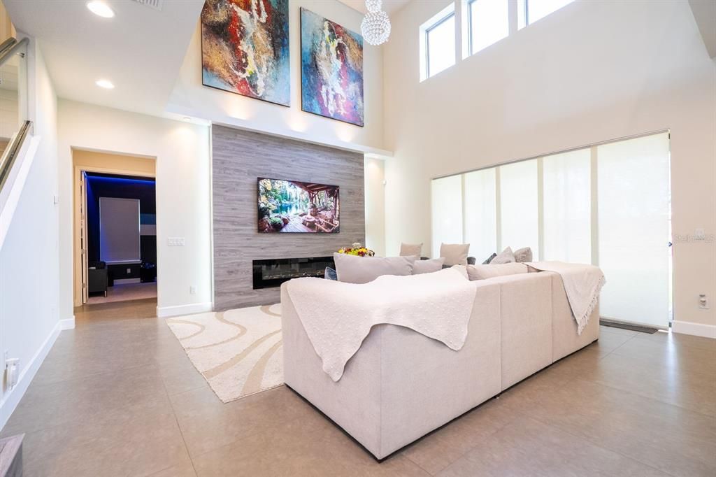 На продажу: $1,100,000 (4 спален, 4 ванн, 4232 Квадратных фут)