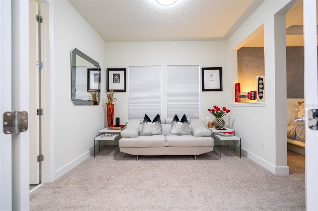 На продажу: $1,100,000 (4 спален, 4 ванн, 4232 Квадратных фут)