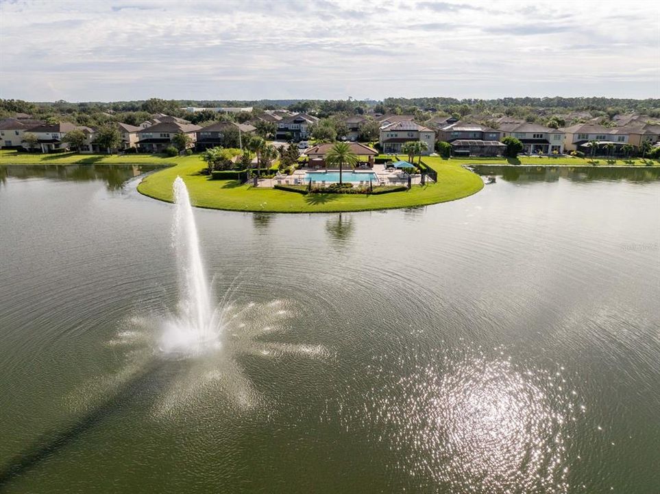 На продажу: $1,100,000 (4 спален, 4 ванн, 4232 Квадратных фут)