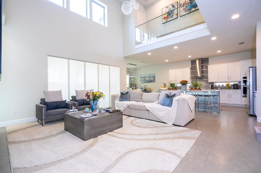 На продажу: $1,100,000 (4 спален, 4 ванн, 4232 Квадратных фут)