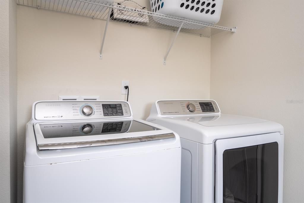 На продажу: $1,100,000 (4 спален, 4 ванн, 4232 Квадратных фут)