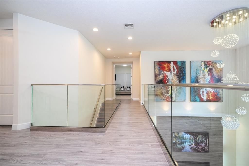 На продажу: $1,100,000 (4 спален, 4 ванн, 4232 Квадратных фут)