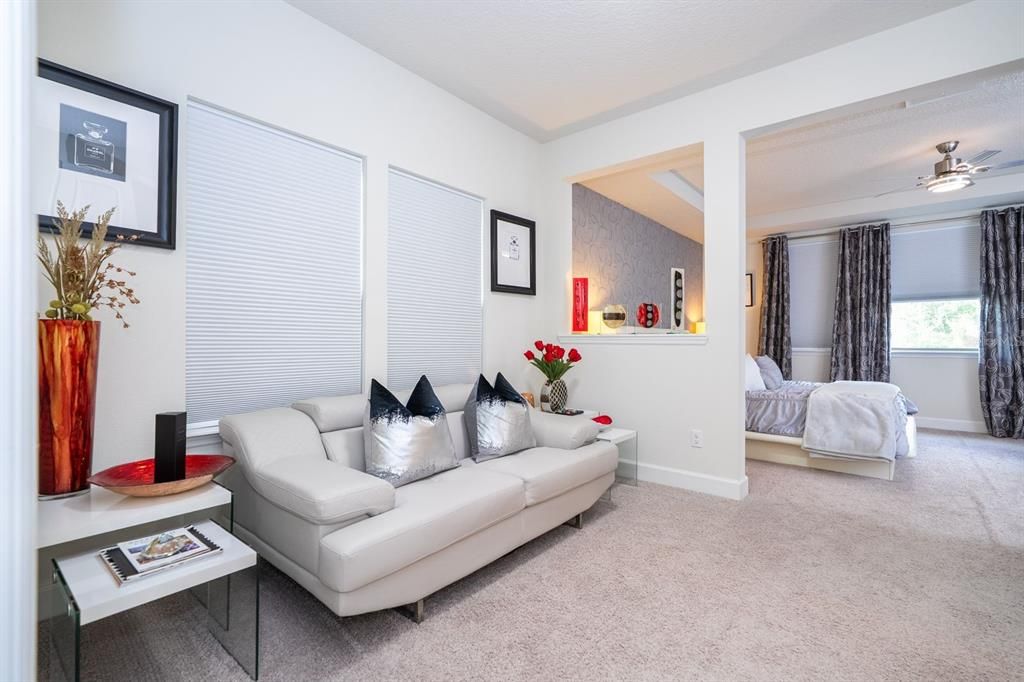 На продажу: $1,100,000 (4 спален, 4 ванн, 4232 Квадратных фут)