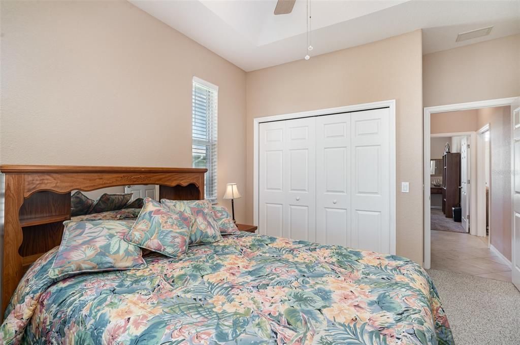 For Sale: $385,000 (3 beds, 2 baths, 2164 Square Feet)