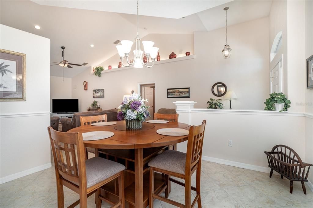 For Sale: $385,000 (3 beds, 2 baths, 2164 Square Feet)