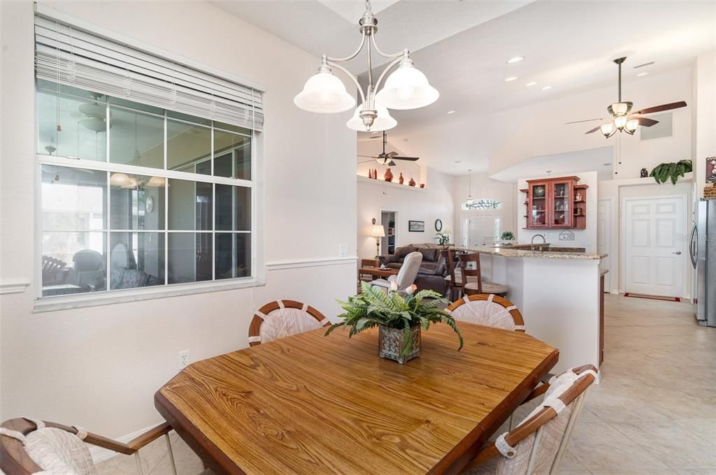 For Sale: $385,000 (3 beds, 2 baths, 2164 Square Feet)