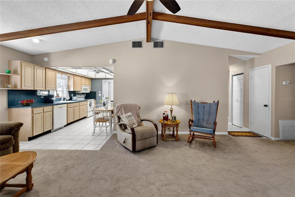 Active With Contract: $375,000 (4 beds, 2 baths, 1719 Square Feet)