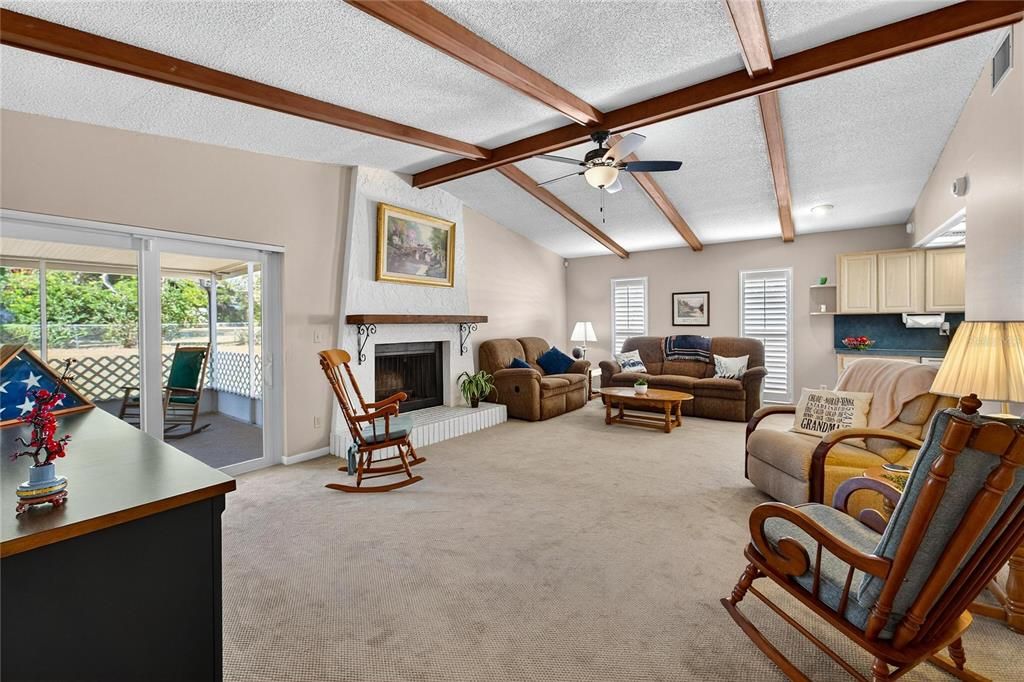 Active With Contract: $375,000 (4 beds, 2 baths, 1719 Square Feet)