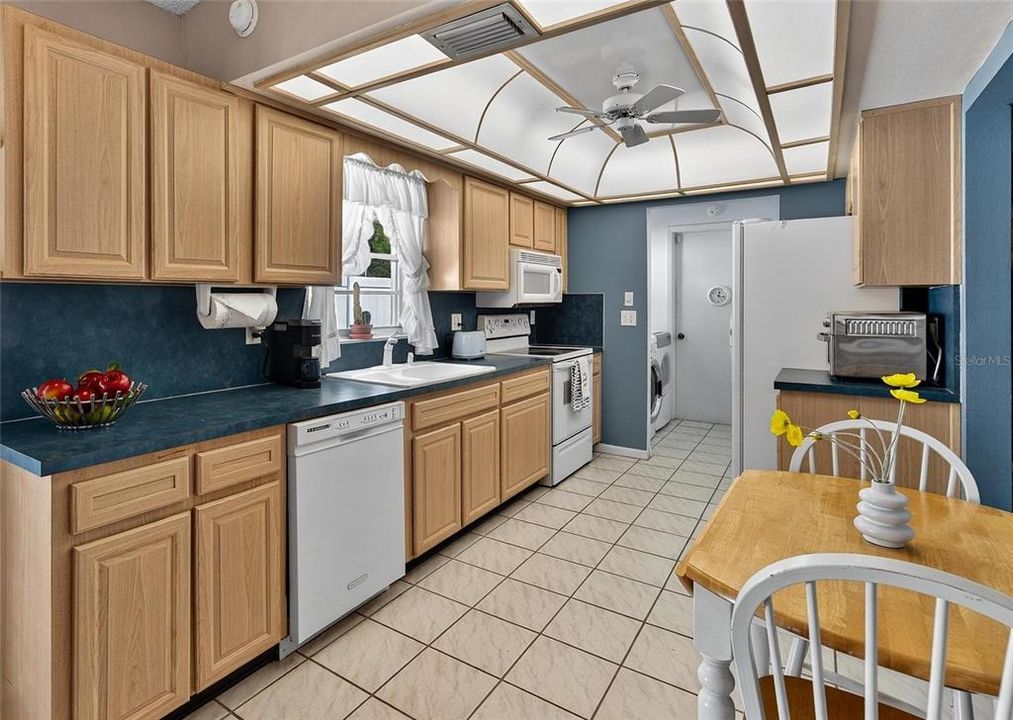 Active With Contract: $375,000 (4 beds, 2 baths, 1719 Square Feet)