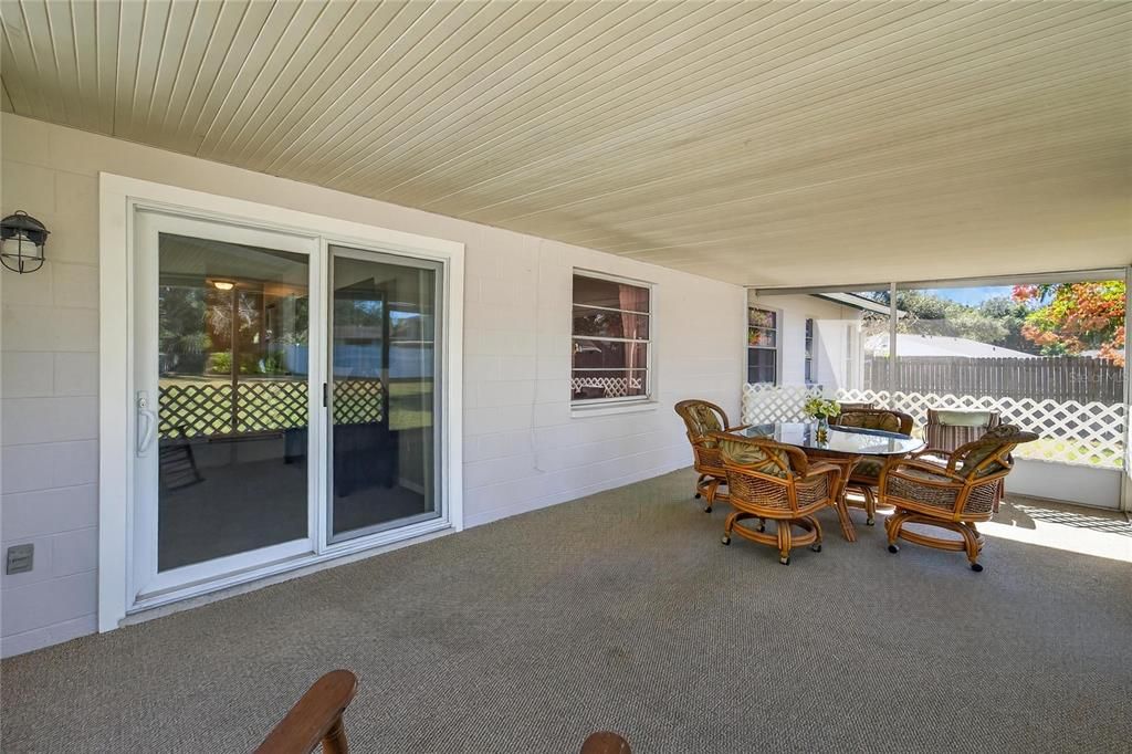 Active With Contract: $375,000 (4 beds, 2 baths, 1719 Square Feet)