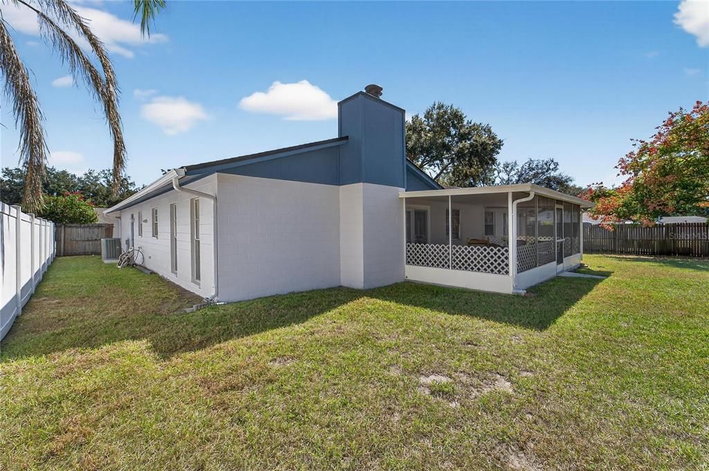 Active With Contract: $375,000 (4 beds, 2 baths, 1719 Square Feet)