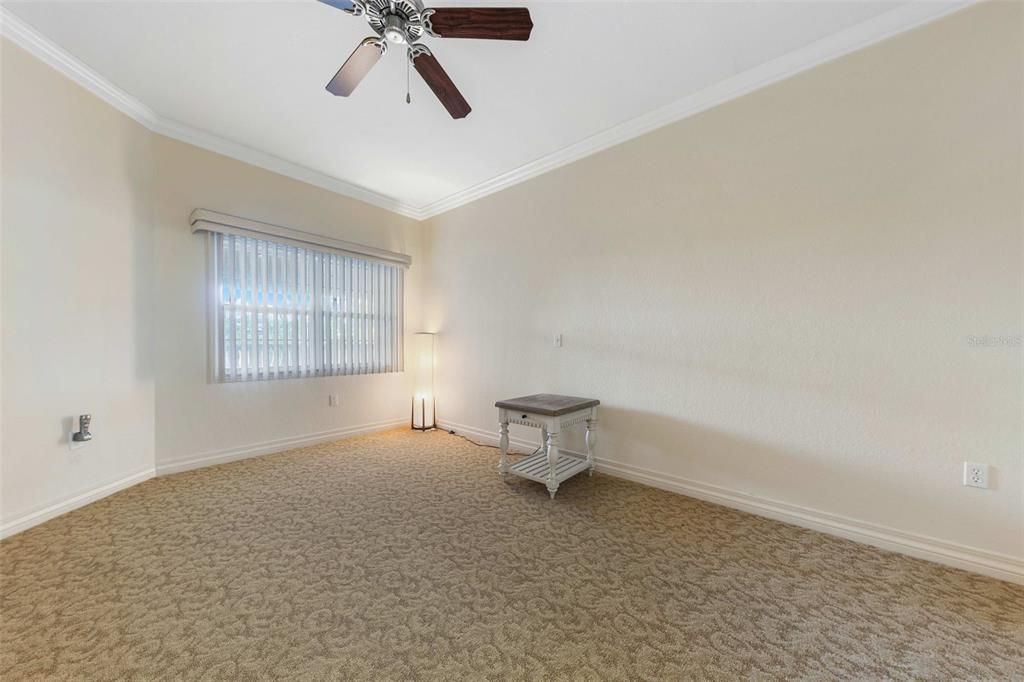 For Rent: $1,950 (3 beds, 3 baths, 1630 Square Feet)