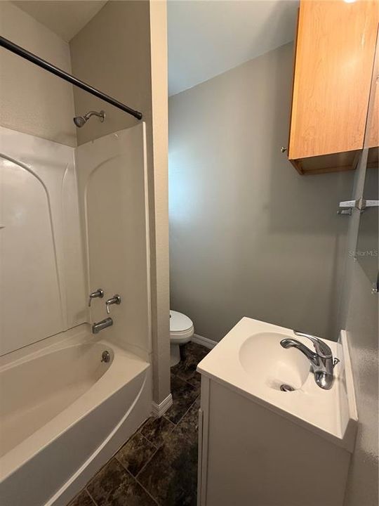 出租: $1,450 (2 贝兹, 1 浴室, 734 平方英尺)