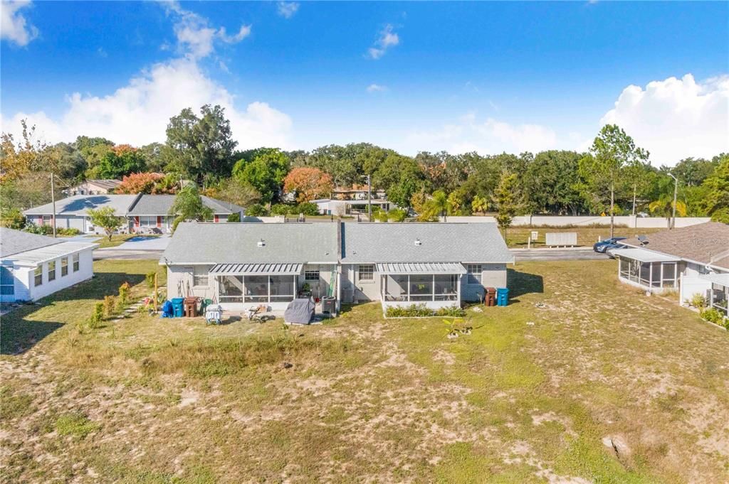 На продажу: $159,000 (2 спален, 2 ванн, 858 Квадратных фут)