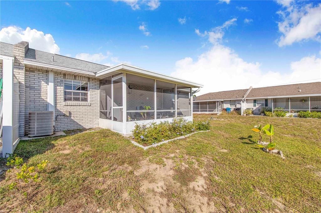 На продажу: $159,000 (2 спален, 2 ванн, 858 Квадратных фут)