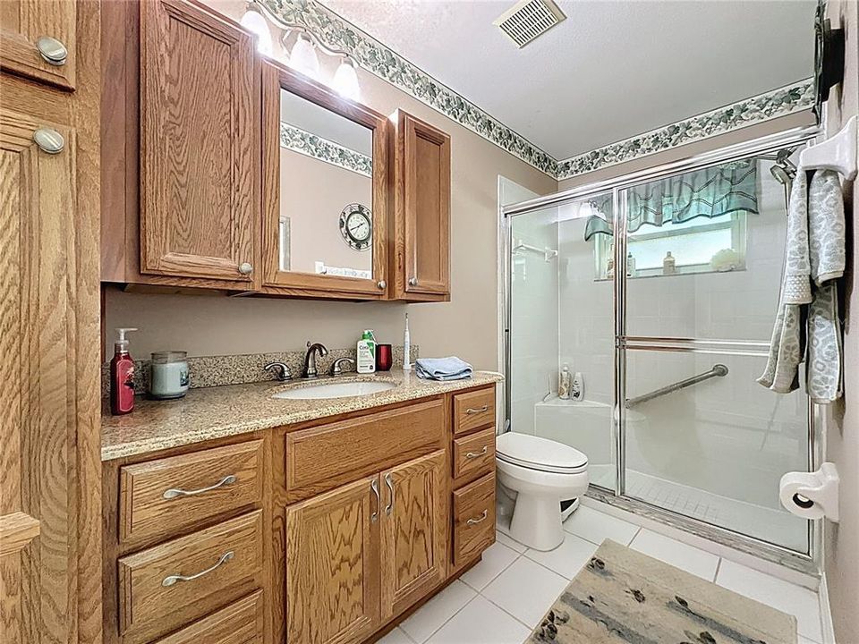 For Sale: $339,900 (2 beds, 2 baths, 1441 Square Feet)