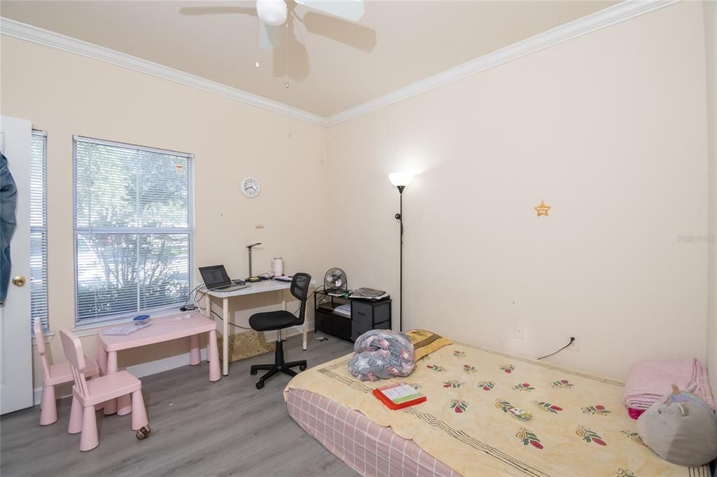 На продажу: $189,900 (2 спален, 2 ванн, 1205 Квадратных фут)