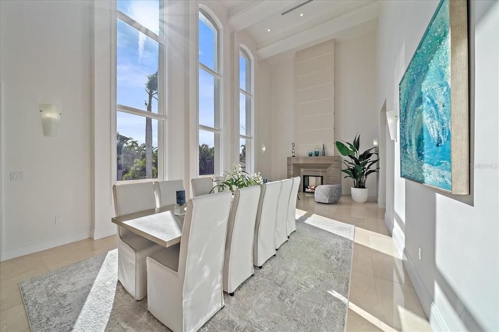 For Sale: $5,499,000 (6 beds, 5 baths, 7099 Square Feet)