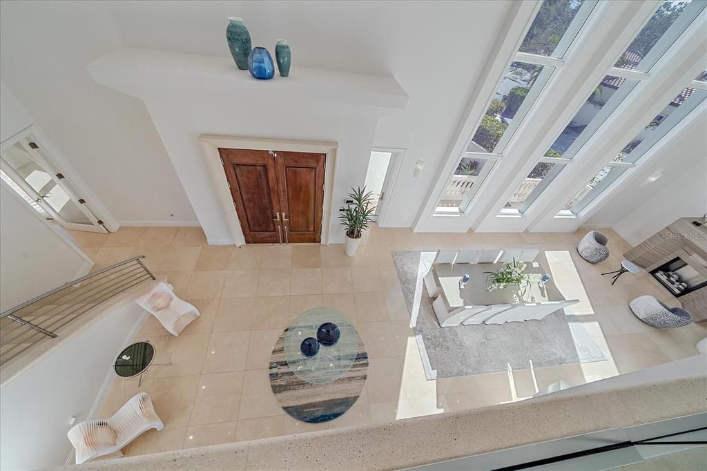 For Sale: $5,499,000 (6 beds, 5 baths, 7099 Square Feet)