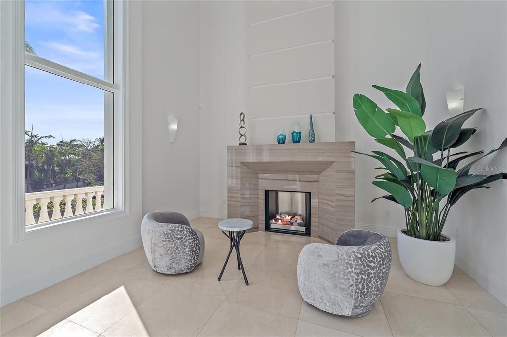 For Sale: $5,499,000 (6 beds, 5 baths, 7099 Square Feet)