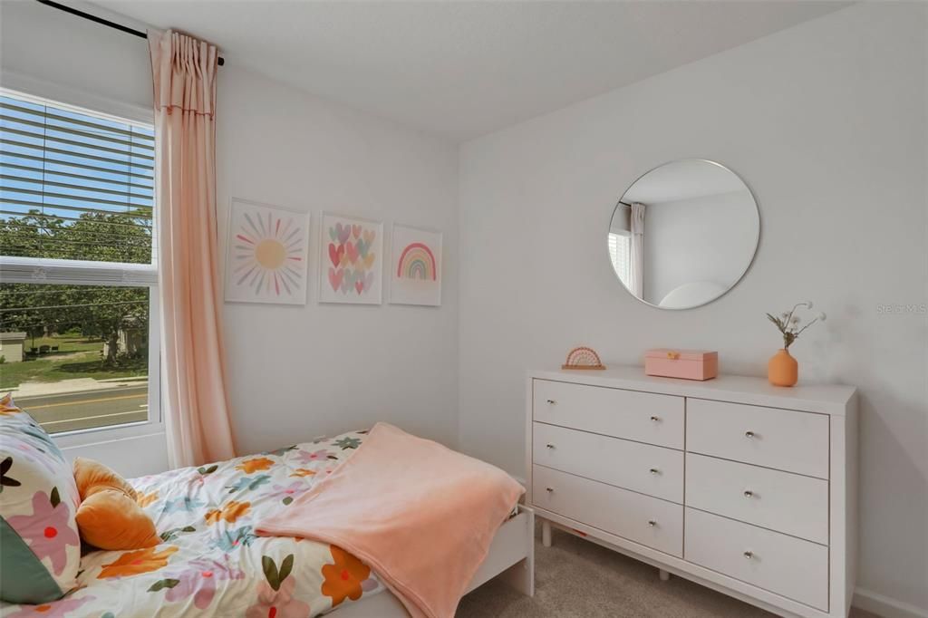 В аренду: $1,745 (4 спален, 2 ванн, 1554 Квадратных фут)