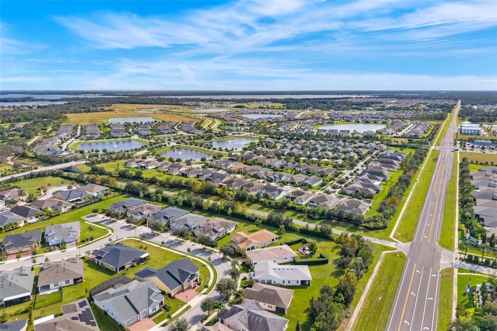 Activo con contrato: $289,900 (2 camas, 2 baños, 1346 Pies cuadrados)