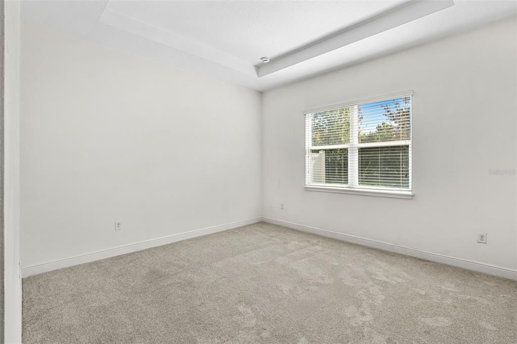 Activo con contrato: $289,900 (2 camas, 2 baños, 1346 Pies cuadrados)