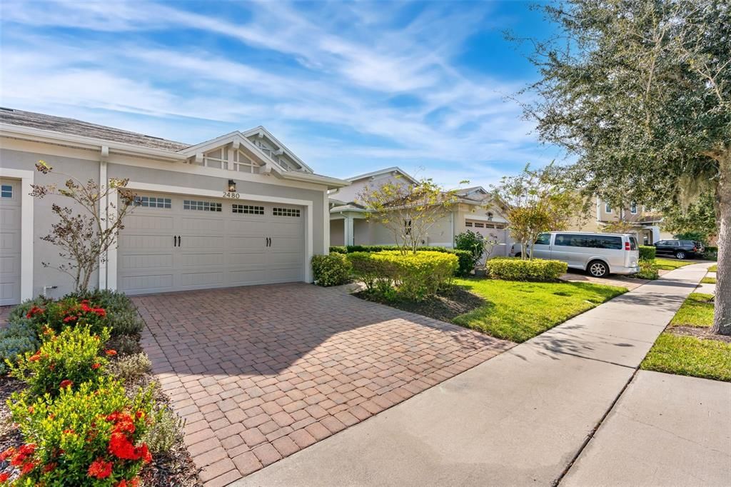 Activo con contrato: $289,900 (2 camas, 2 baños, 1346 Pies cuadrados)