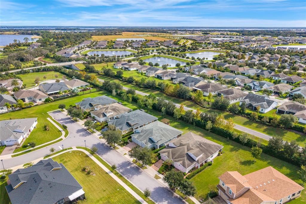 Activo con contrato: $289,900 (2 camas, 2 baños, 1346 Pies cuadrados)