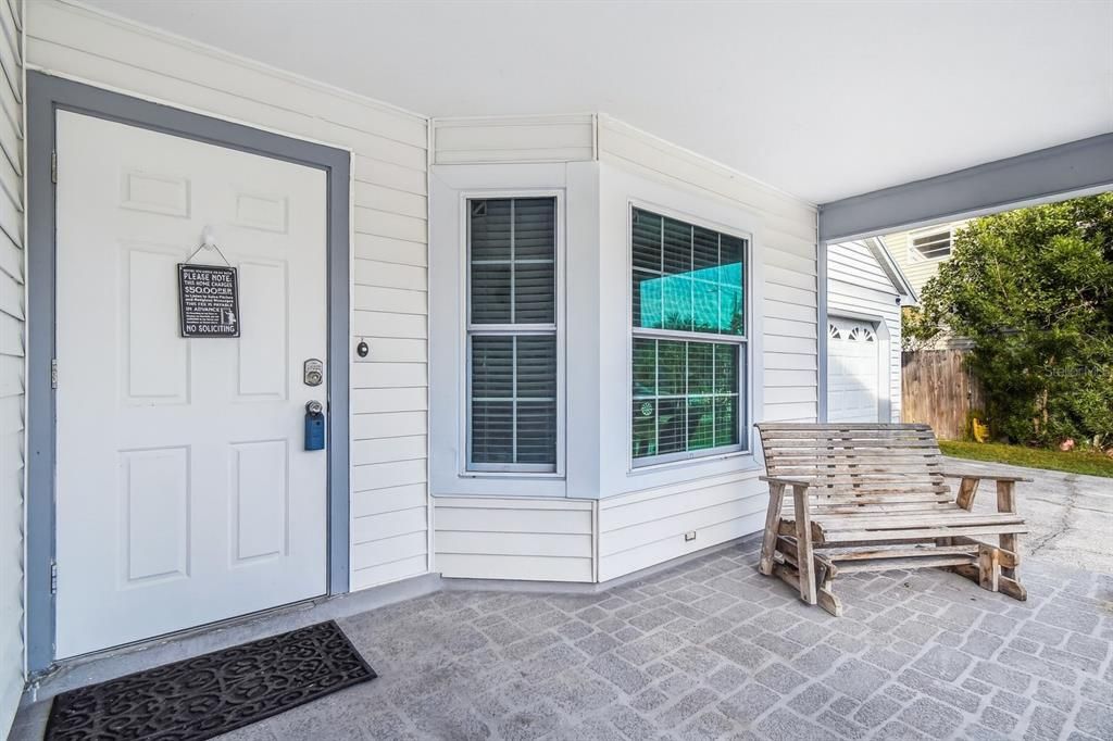 For Sale: $385,000 (3 beds, 2 baths, 1254 Square Feet)