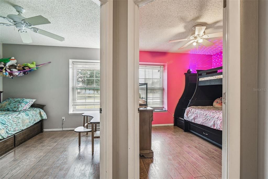 For Sale: $385,000 (3 beds, 2 baths, 1254 Square Feet)