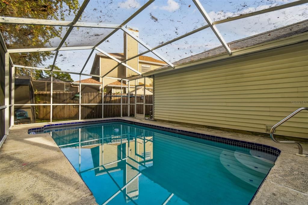 For Sale: $385,000 (3 beds, 2 baths, 1254 Square Feet)