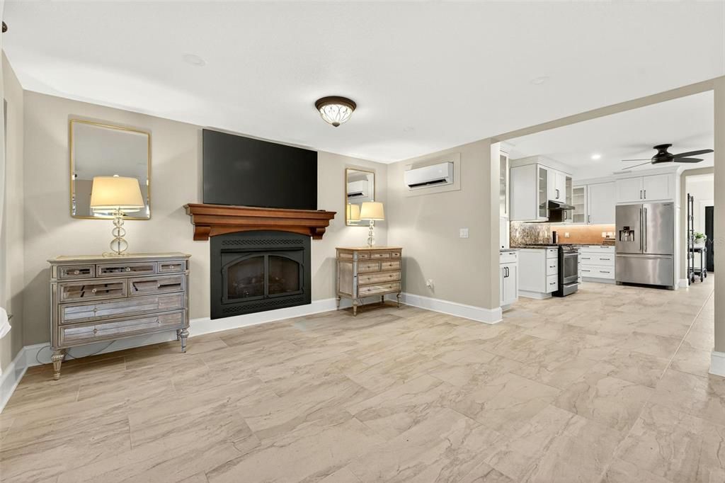 For Sale: $1,098,000 (3 beds, 3 baths, 2197 Square Feet)