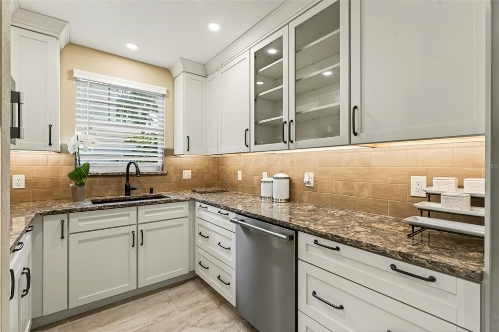 For Sale: $1,098,000 (3 beds, 3 baths, 2197 Square Feet)