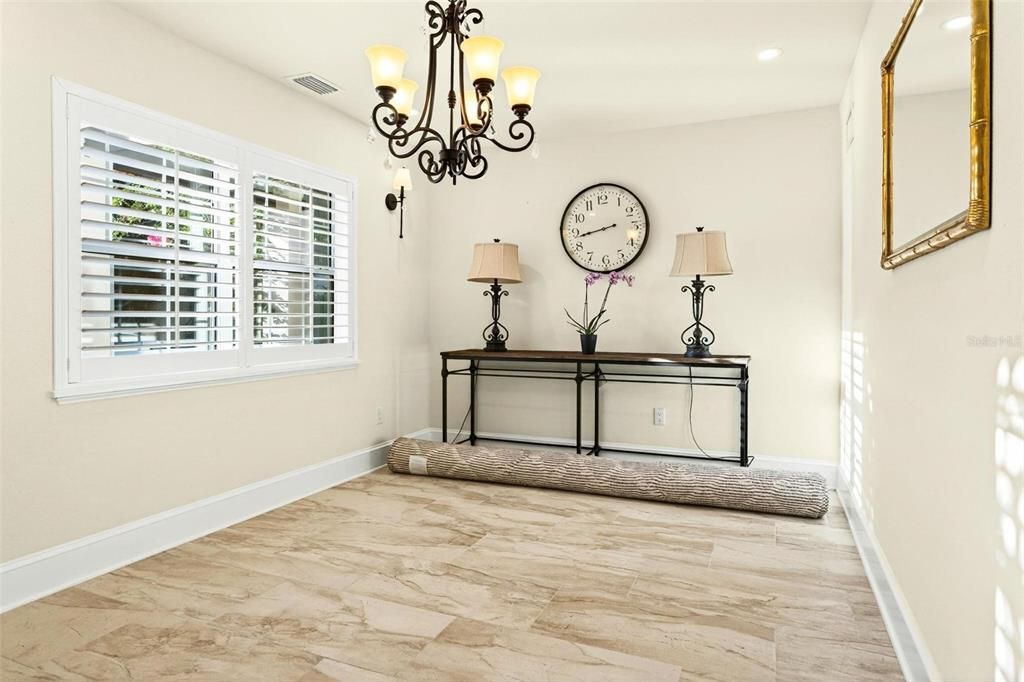 For Sale: $1,098,000 (3 beds, 3 baths, 2197 Square Feet)