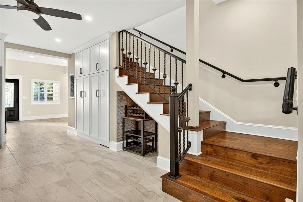 For Sale: $1,098,000 (3 beds, 3 baths, 2197 Square Feet)