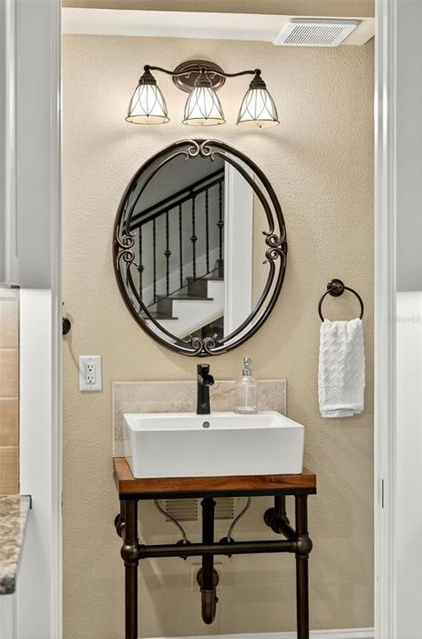 For Sale: $1,098,000 (3 beds, 3 baths, 2197 Square Feet)