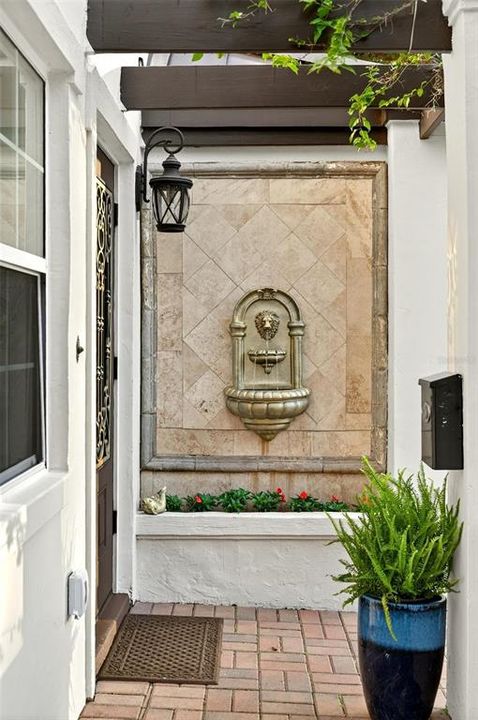 For Sale: $1,098,000 (3 beds, 3 baths, 2197 Square Feet)