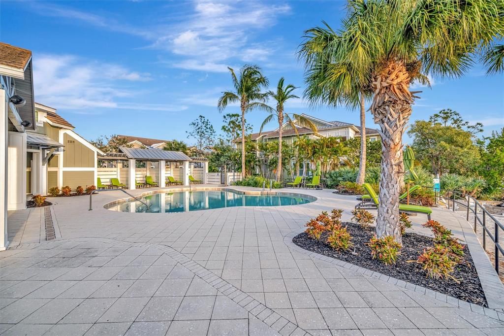 For Sale: $820,000 (3 beds, 3 baths, 1994 Square Feet)