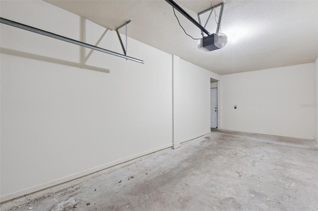 待售: $205,000 (1 贝兹, 1 浴室, 621 平方英尺)