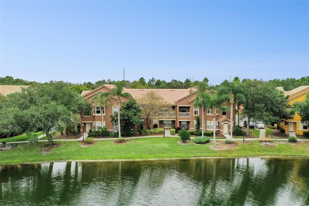 待售: $205,000 (1 贝兹, 1 浴室, 621 平方英尺)