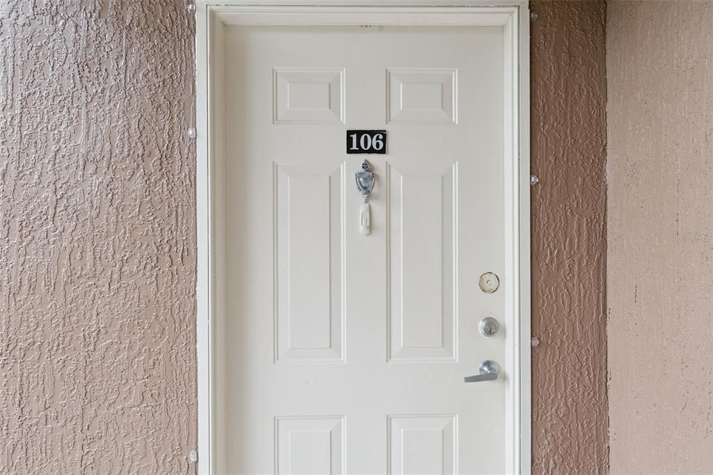 待售: $205,000 (1 贝兹, 1 浴室, 621 平方英尺)