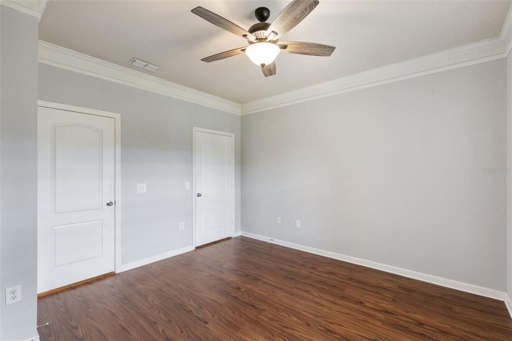 待售: $205,000 (1 贝兹, 1 浴室, 621 平方英尺)