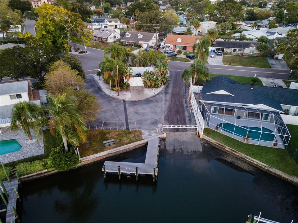 Active With Contract: $649,999 (5 beds, 3 baths, 2782 Square Feet)