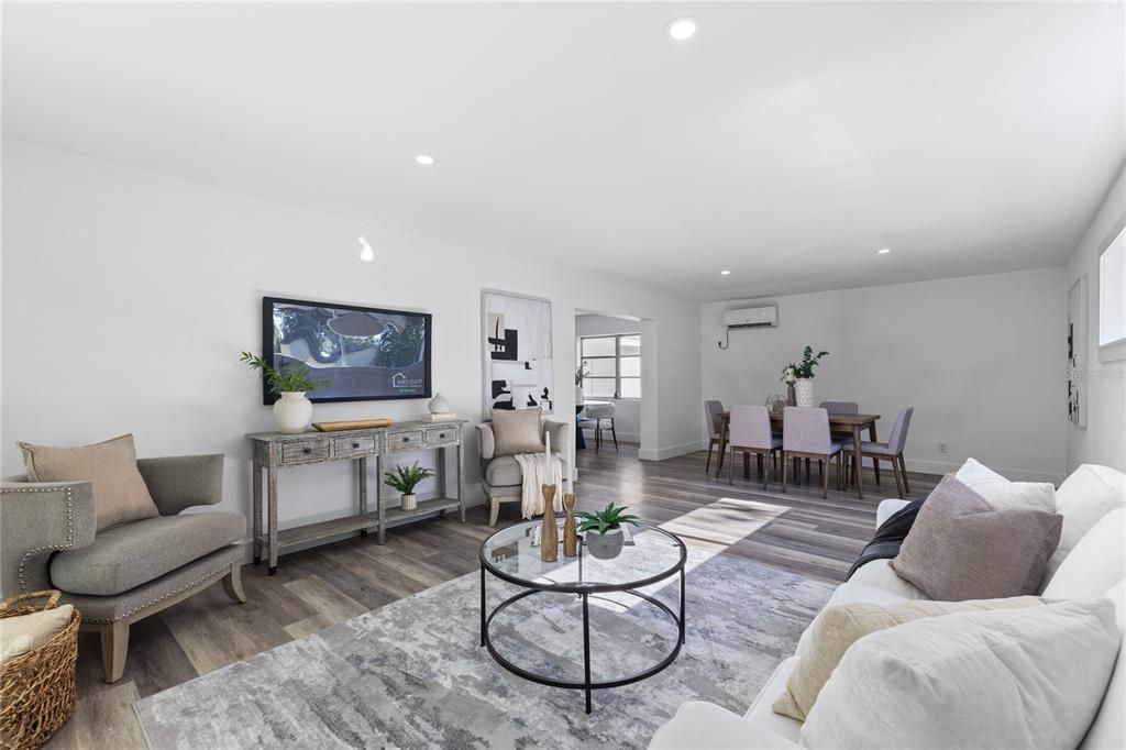 Active With Contract: $649,999 (5 beds, 3 baths, 2782 Square Feet)