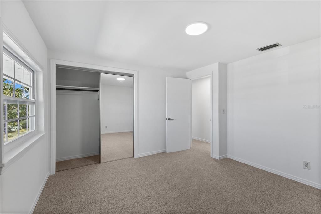 Active With Contract: $649,999 (5 beds, 3 baths, 2782 Square Feet)