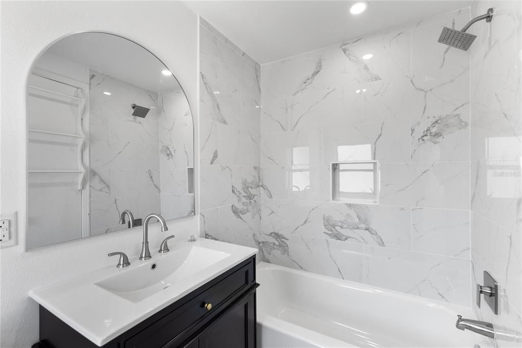 Active With Contract: $649,999 (5 beds, 3 baths, 2782 Square Feet)