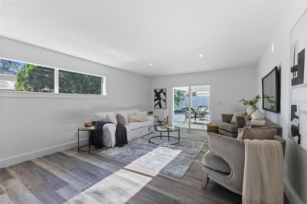 Active With Contract: $649,999 (5 beds, 3 baths, 2782 Square Feet)