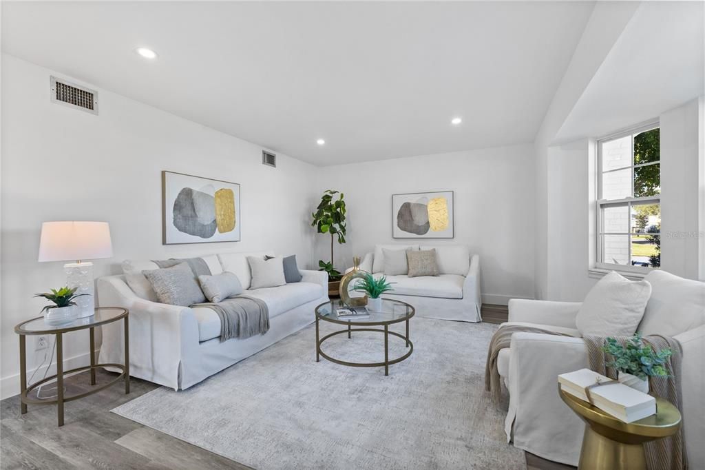 Active With Contract: $649,999 (5 beds, 3 baths, 2782 Square Feet)