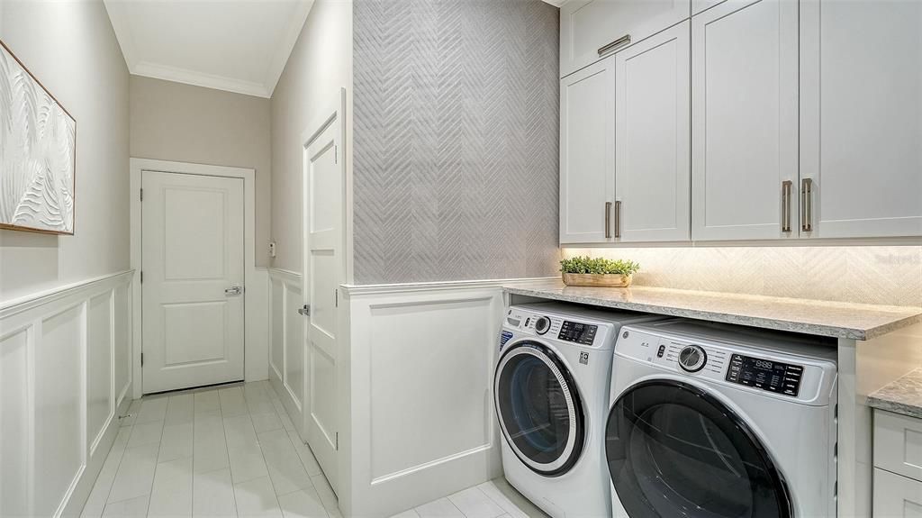 For Sale: $1,775,000 (4 beds, 3 baths, 3199 Square Feet)